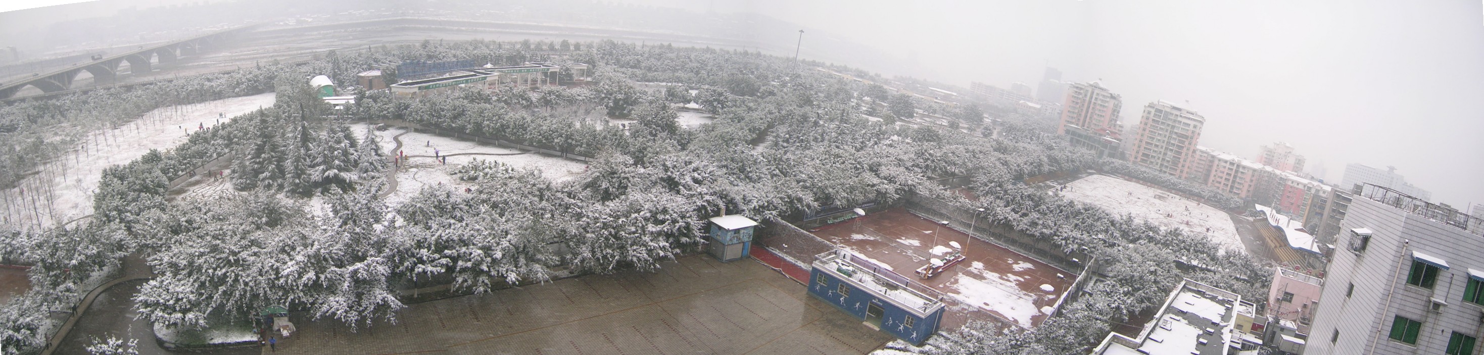 2008五一广场雪景